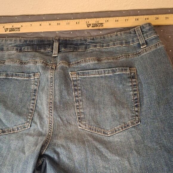 M. Jeans by Maurices Mid rise slim straight blue Jeans size 18W short - Picture 6 of 7
